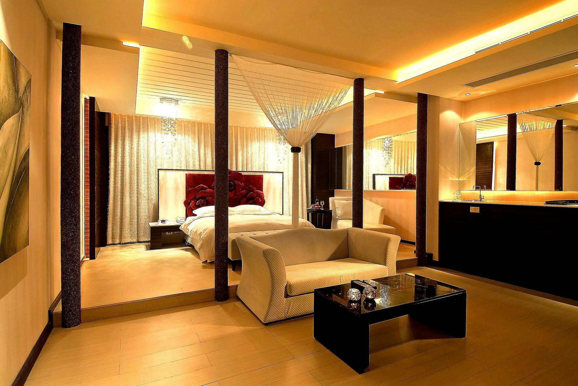 All-Ur Boutique Motel-Ping Tung Branch Pingtung Экстерьер фото